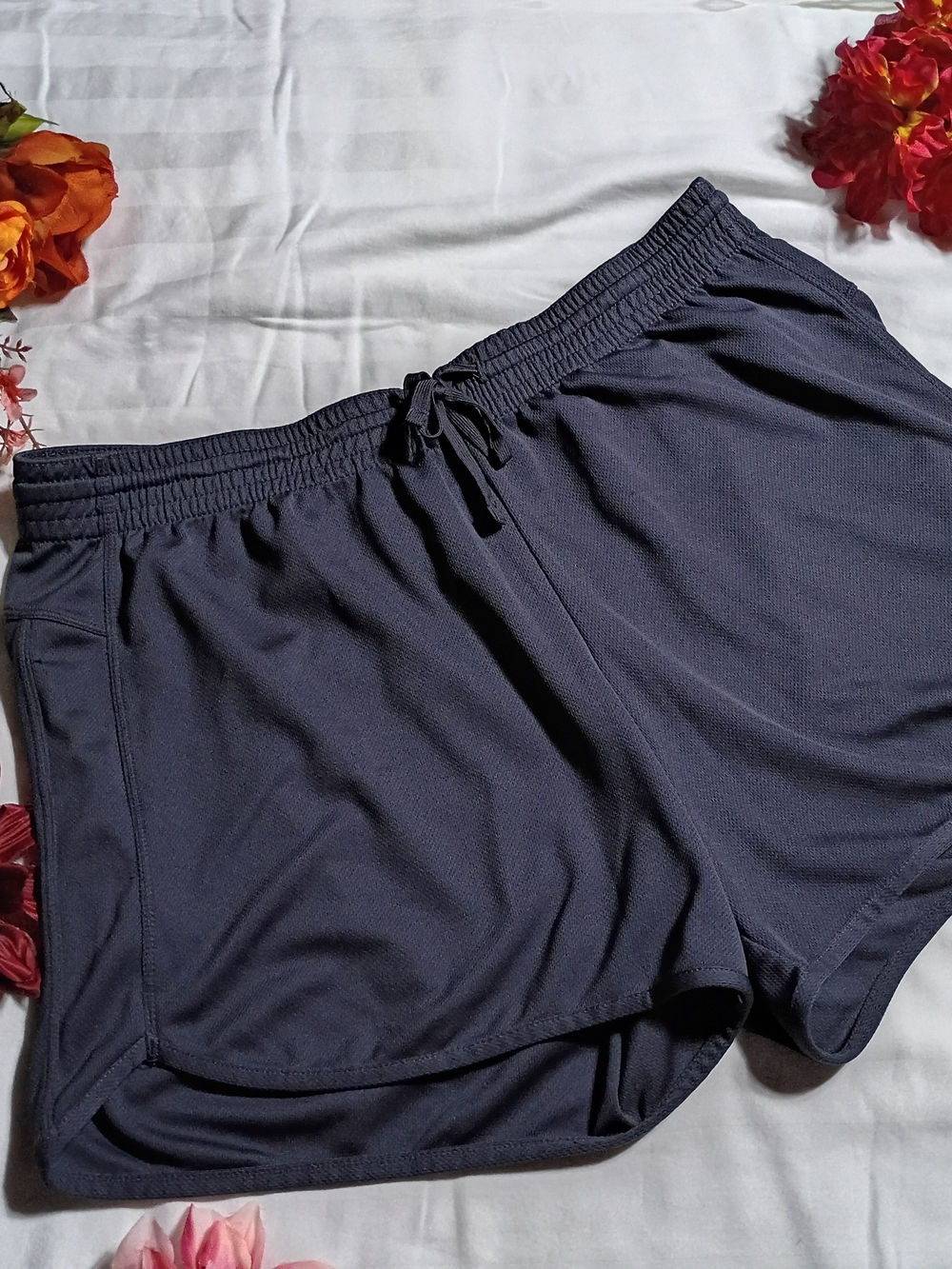 sWomen's Dark Grey Athletic Drawstring Shorts